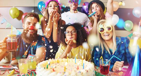 Frasi di buon compleanno divertenti