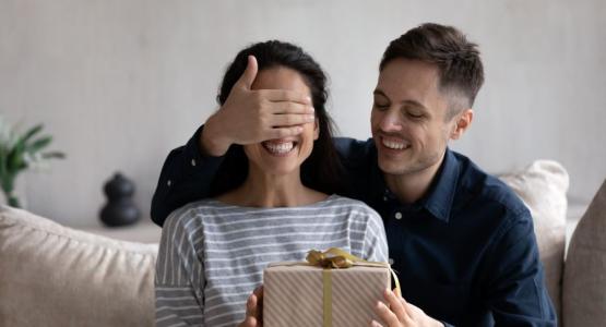 Frasi di buon compleanno per una persona speciale