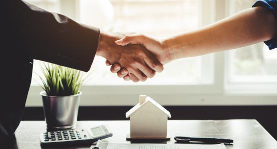 Sognare di comprare casa