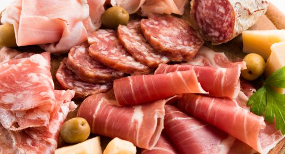 Sognare salumi